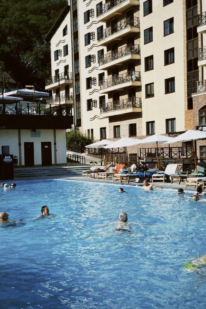 Это изображение имеет пустой атрибут alt; его имя файла - e264c413-d4d6-4cfb-8e9d-164293be55c6-682x1024.jpg